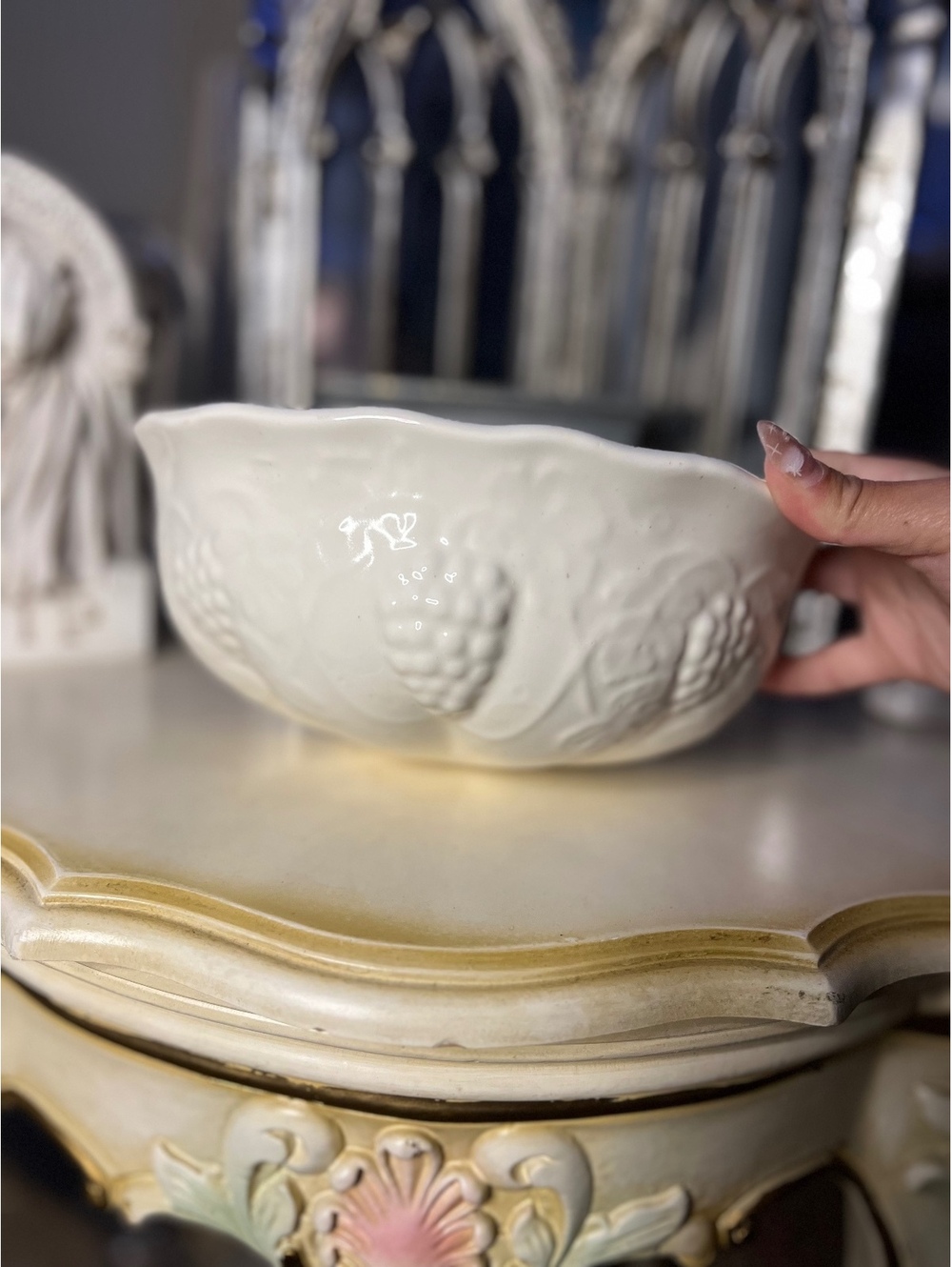 Vintage ceramic scone wall bowl